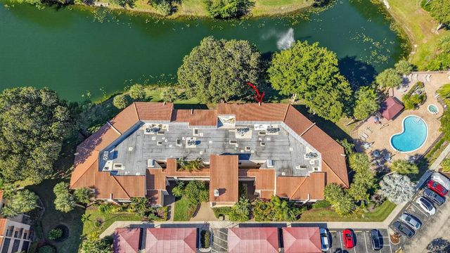 7484 La Paz Boulevard 103, Boca Raton, FL 33433