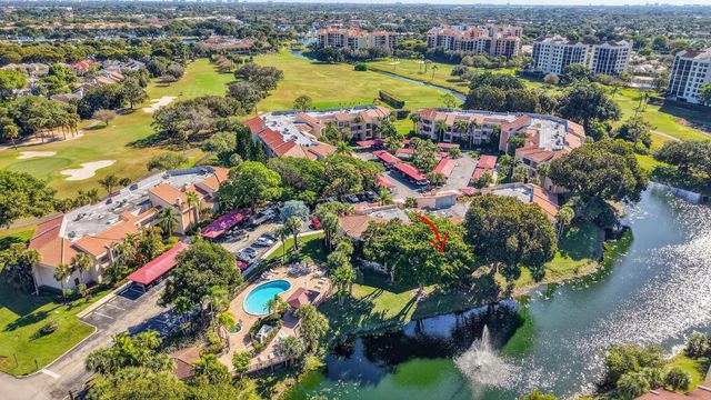 7484 La Paz Boulevard 103, Boca Raton, FL 33433