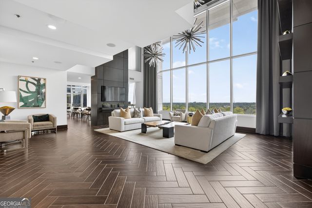 855 Peachtree Street NE 3503, Atlanta, GA 30308