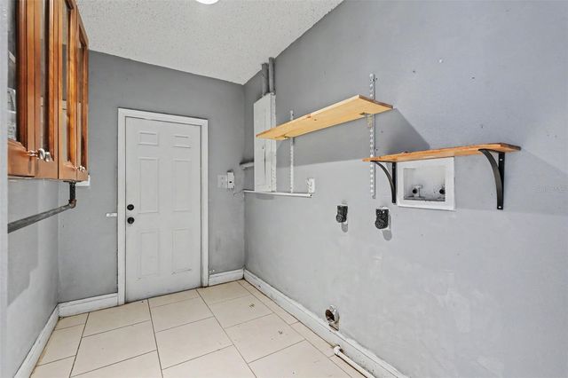 10551 CASEY DRIVE, New Port Richey, FL 34654