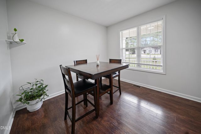 909 Amber Acres Lane, Knightdale, NC 27545