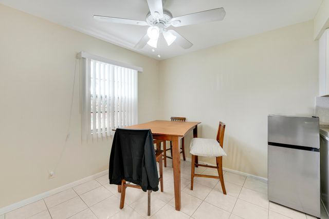 1011 Exeter, Boca Raton, FL 33434