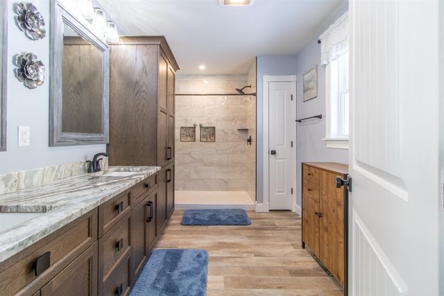 2765 Loop Road, Troy, VT 05868