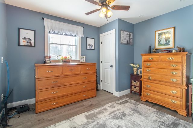 2765 Loop Road, Troy, VT 05868