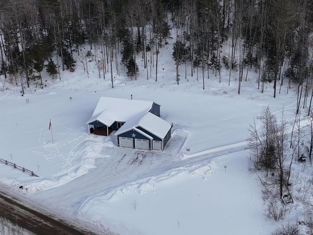 2765 Loop Road, Troy, VT 05868