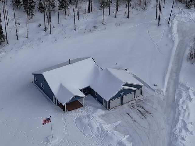 2765 Loop Road, Troy, VT 05868