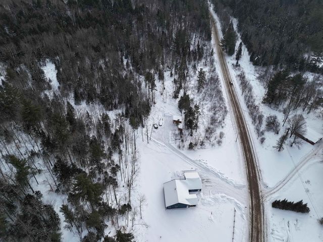 2765 Loop Road, Troy, VT 05868