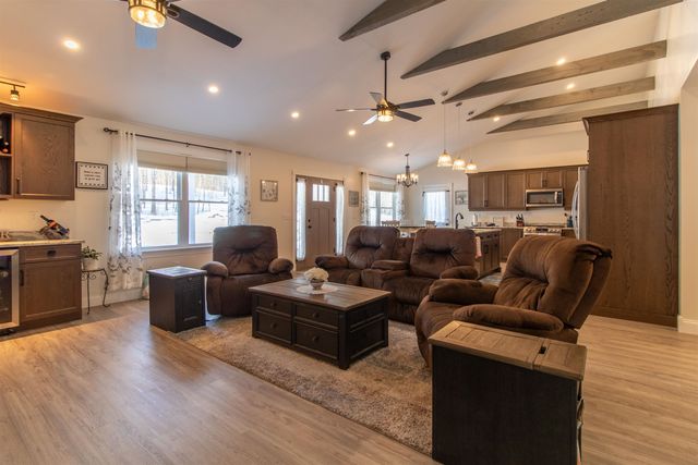 2765 Loop Road, Troy, VT 05868