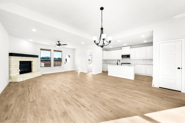 550 Cristo Range, Greenville, TX 75402