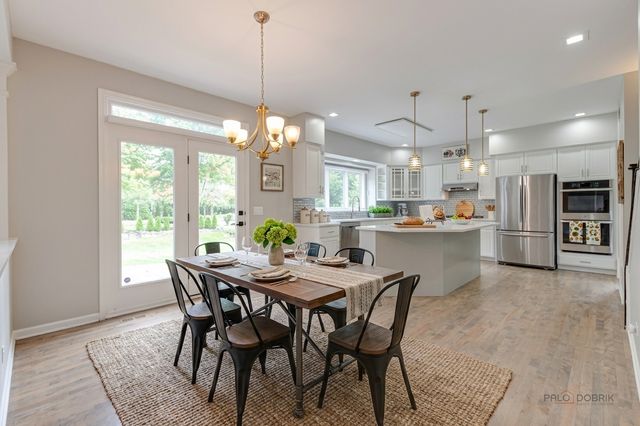 2627 Rutland Road, Naperville, IL 60564