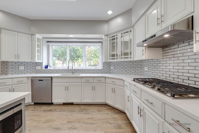 2627 Rutland Road, Naperville, IL 60564