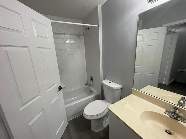 6301 Landings Terrace, Tamarac, FL 33321