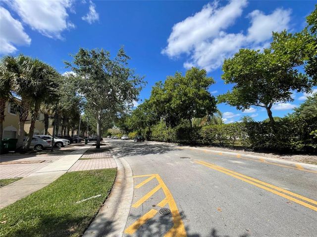 6301 Landings Terrace, Tamarac, FL 33321