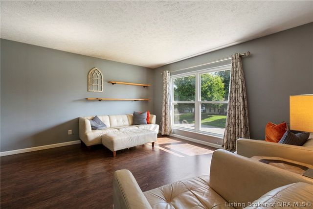 536 Webster Boulevard, Jeffersonville, IN 47130