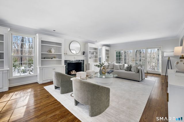 1038 West Road, New Canaan, CT 06840