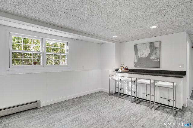 1038 West Road, New Canaan, CT 06840