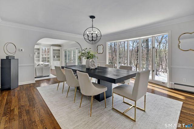 1038 West Road, New Canaan, CT 06840