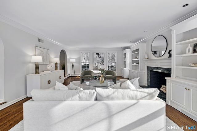 1038 West Road, New Canaan, CT 06840