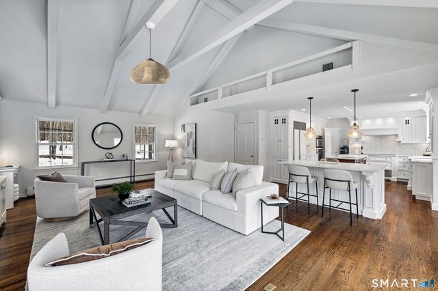 1038 West Road, New Canaan, CT 06840