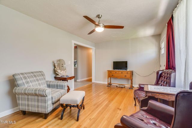 444 Lenoir Road, Kingsport, TN 37660