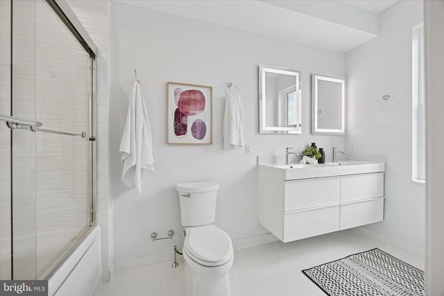 2220 E HAROLD ST, Philadelphia, PA 19125