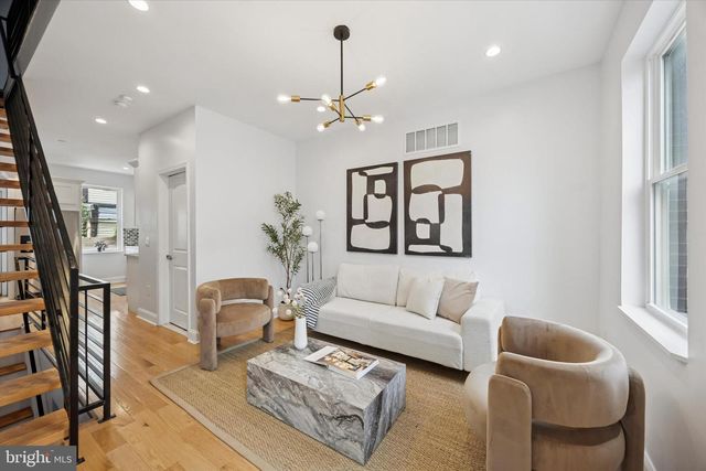 2220 E HAROLD ST, Philadelphia, PA 19125