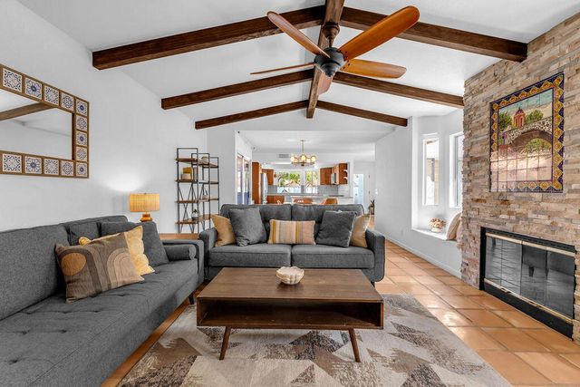 52905 Avenida Herrera, La Quinta, CA 92253