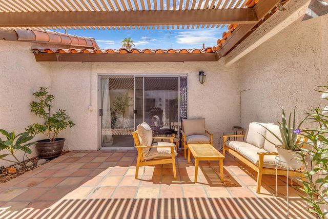 52905 Avenida Herrera, La Quinta, CA 92253