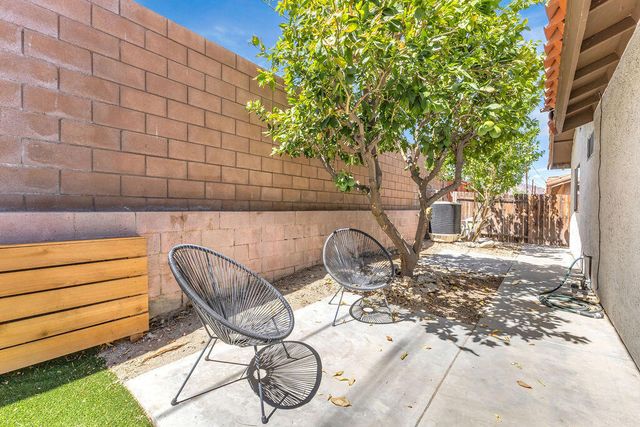 52905 Avenida Herrera, La Quinta, CA 92253