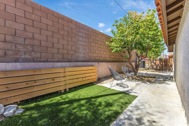 52905 Avenida Herrera, La Quinta, CA 92253