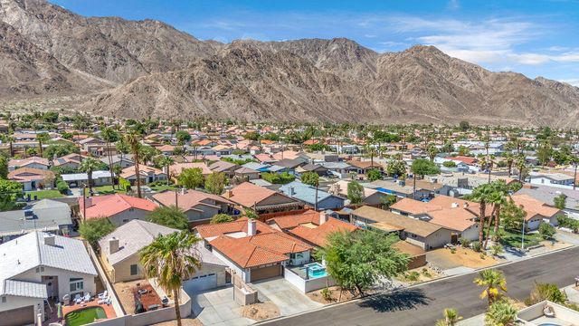 52905 Avenida Herrera, La Quinta, CA 92253