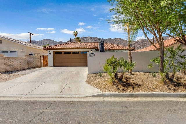 52905 Avenida Herrera, La Quinta, CA 92253