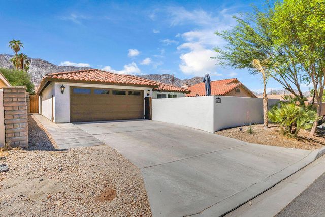 52905 Avenida Herrera, La Quinta, CA 92253