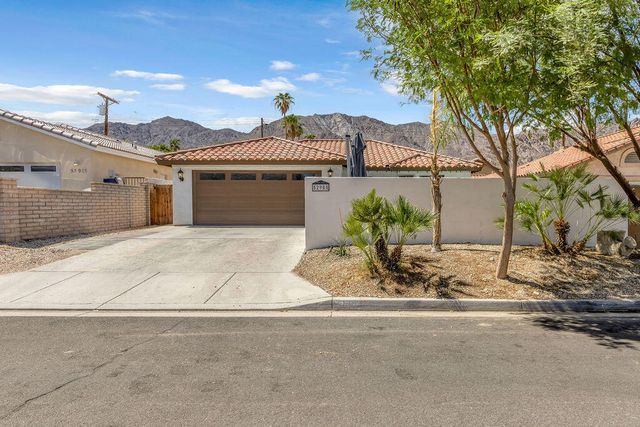 52905 Avenida Herrera, La Quinta, CA 92253