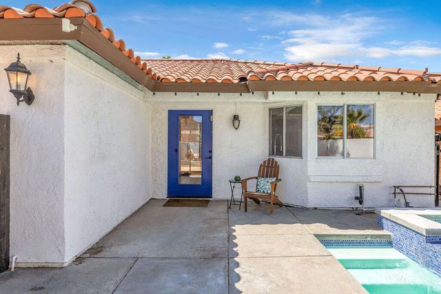 52905 Avenida Herrera, La Quinta, CA 92253