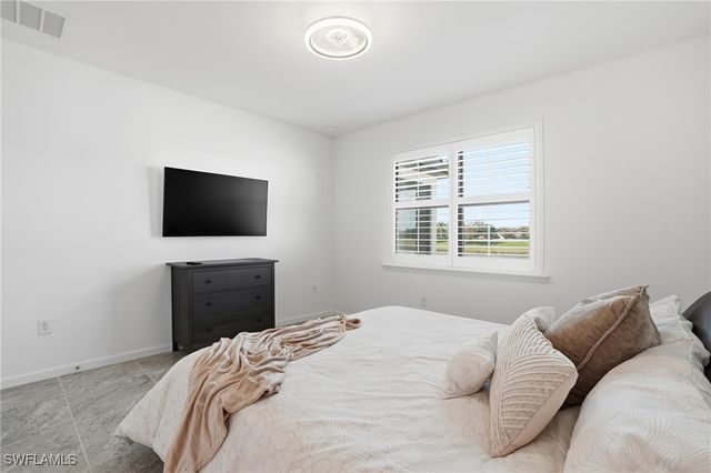 1645 Serena AVE, Naples, FL 34120