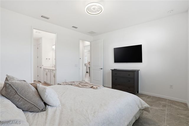 1645 Serena AVE, Naples, FL 34120