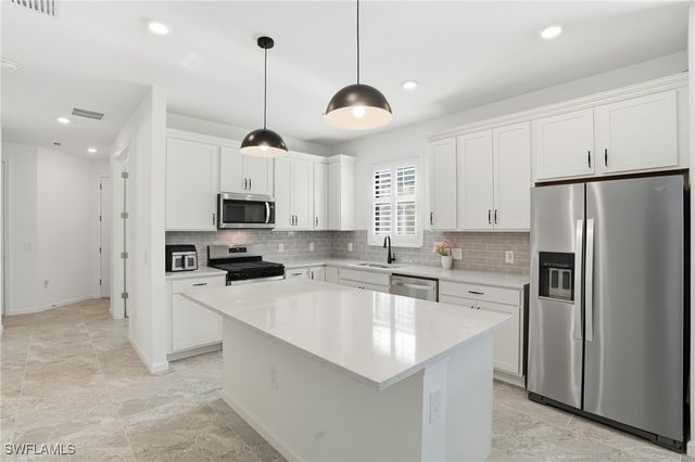 1645 Serena AVE, Naples, FL 34120