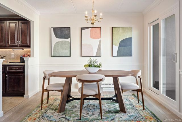 400 High Point Drive PH5, Hartsdale, NY 10530