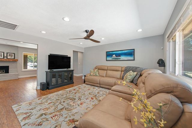 3134 Stanford Ln, El Dorado Hills, CA 95762