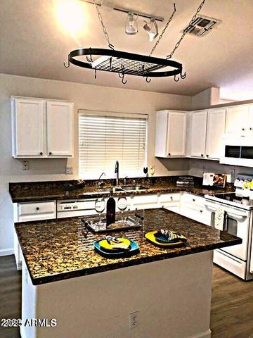 10465 E STAR OF THE DESERT Drive, Scottsdale, AZ 85255