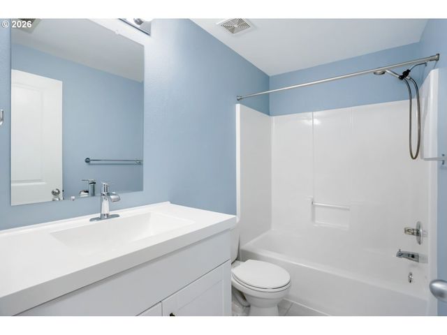 4908 Se 66TH Ave, Portland, OR 97206