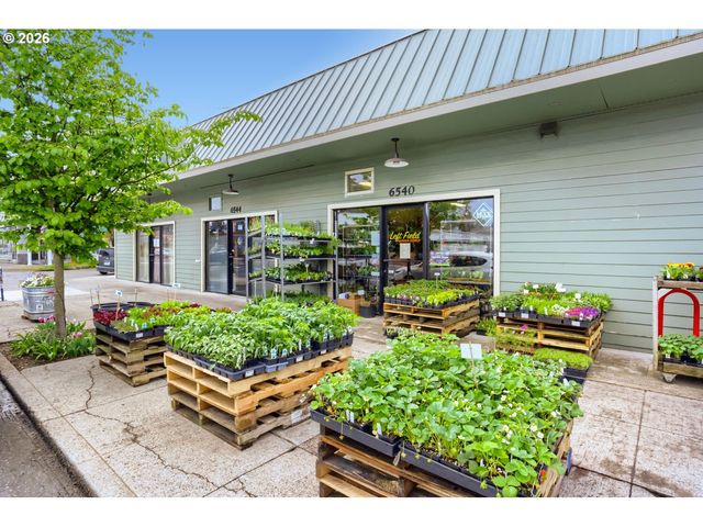 4908 Se 66TH Ave, Portland, OR 97206