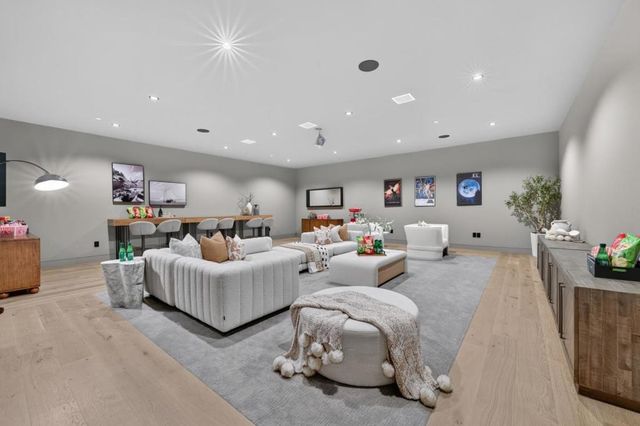 109 Sporleder Court, Los Gatos, CA 95032