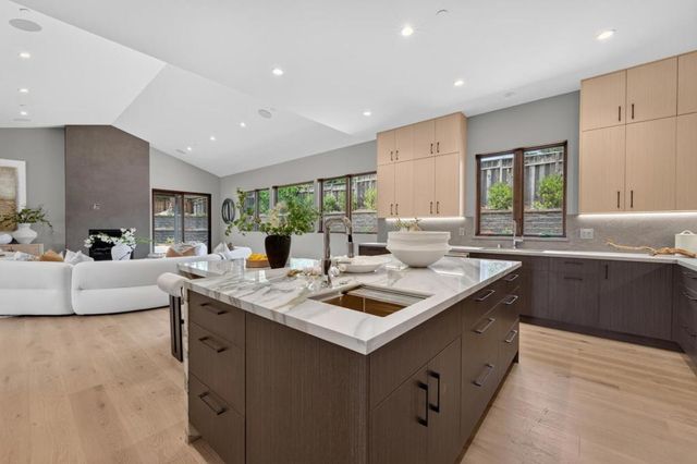 109 Sporleder Court, Los Gatos, CA 95032