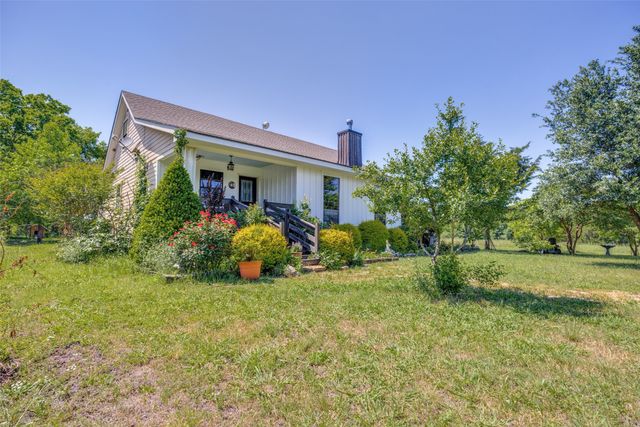 744 County Road 4910, Trenton, TX 75490