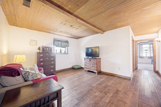 744 County Road 4910, Trenton, TX 75490
