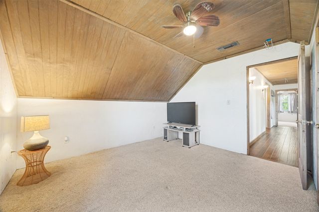 744 County Road 4910, Trenton, TX 75490