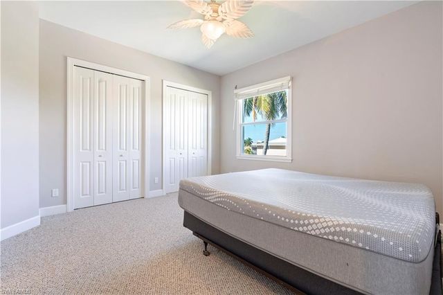 566 Coconut AVE, Goodland, FL 34140