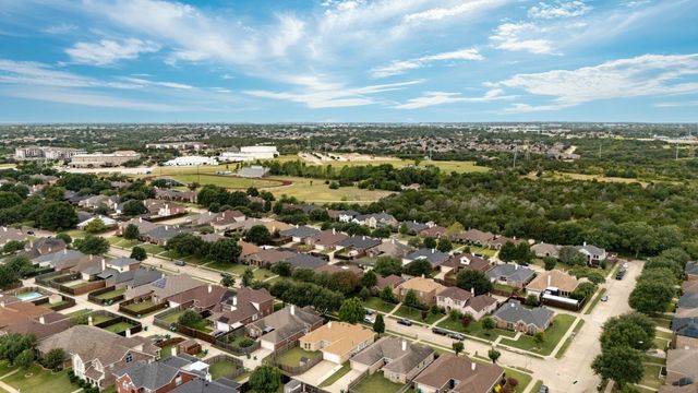 1138 Hampshire Lane, Cedar Hill, TX 75104
